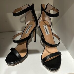 Steve Madden stilettos